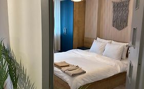Modern flat - apartament nou aproape de Spital și Aeroport